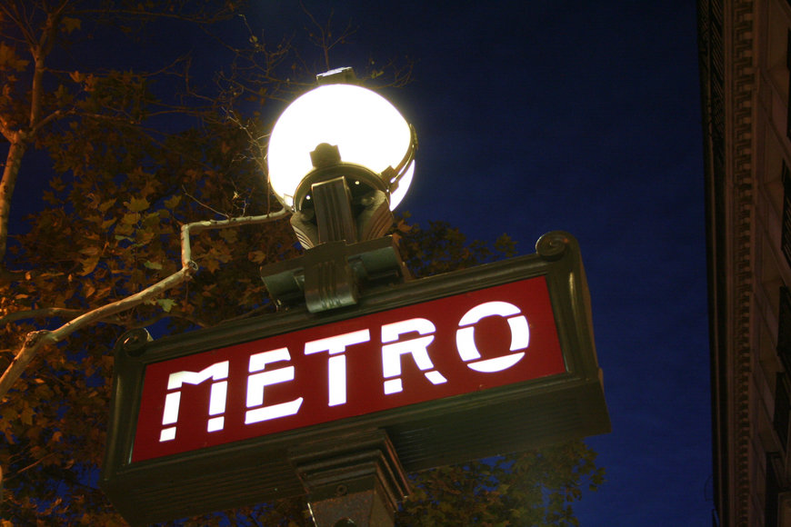 Des métros et tramways toute la nuit à Paris